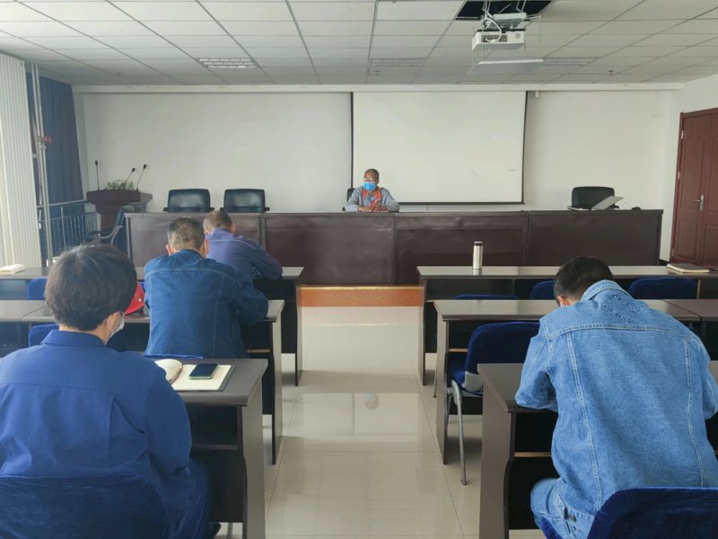 凝心聚力戰(zhàn)疫穩(wěn)產(chǎn) 擔(dān)當(dāng)作為共謀發(fā)展&mdash;&mdash;物產(chǎn)工投公司召開(kāi)疫情防控與生產(chǎn)經(jīng)營(yíng)專(zhuān)題部署會(huì)議