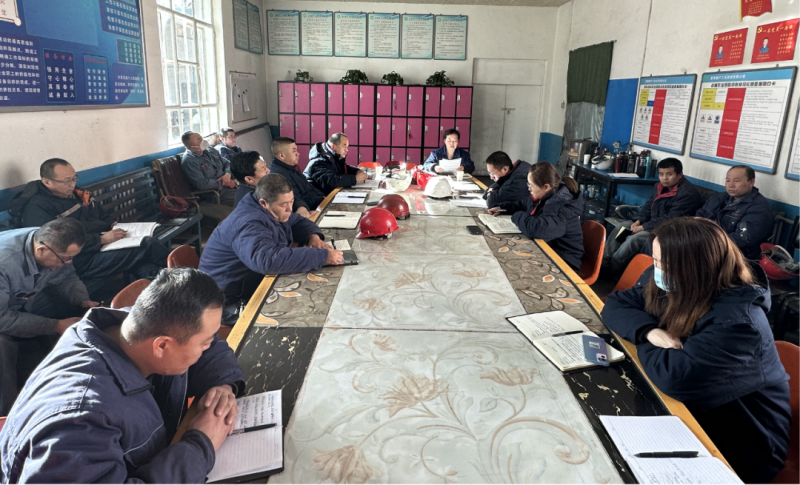 對標對表新要求 主動作為抓落實&mdash;&mdash;物產(chǎn)工投公司紀委召開學習貫徹中紀委、省紀委二次全會精神專題會議暨節(jié)前廉政教育警示會