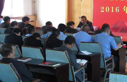 物產(chǎn)配送公司黨委開(kāi)展&ldquo;兩學(xué)一做&rdquo; 勞動(dòng)模范講專(zhuān)題黨課