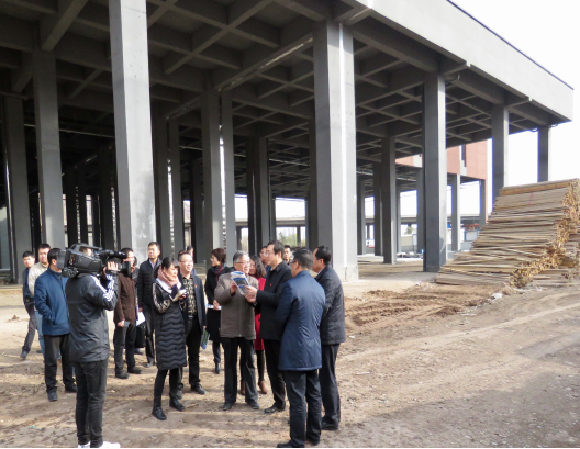 省委常委、西寧市委書記王曉一行來青海物產(chǎn)朝陽物流園區(qū)調研